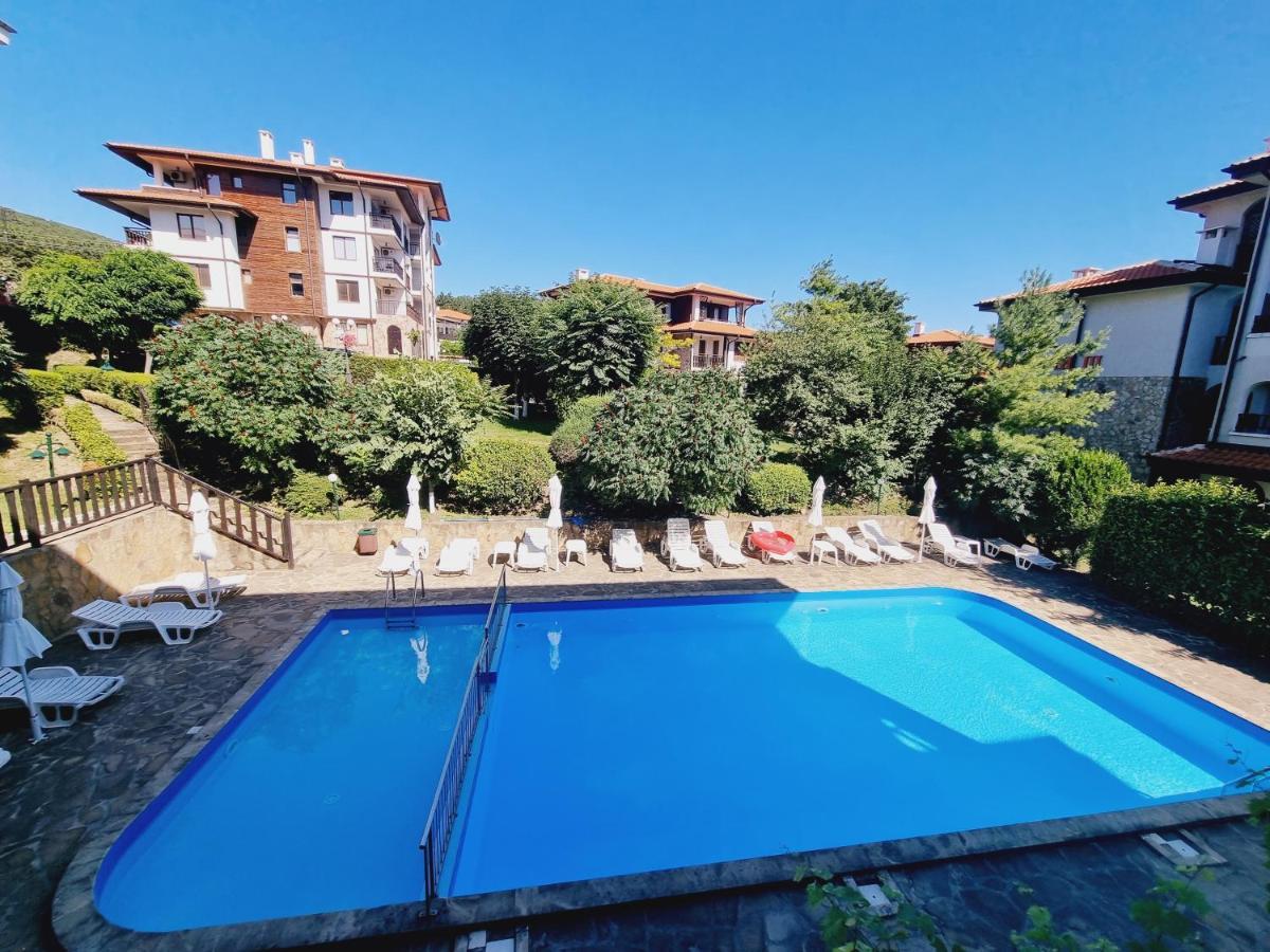 Kambani Bells Apart Complex Sveti Vlas Exterior foto